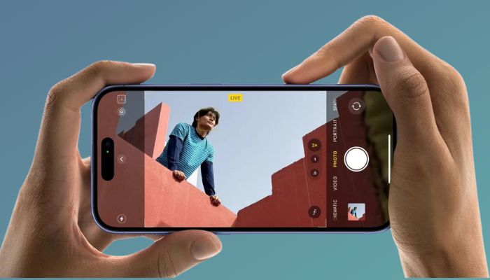 iOS 18 Introduces Breakthrough Feature; the Camera Control Button